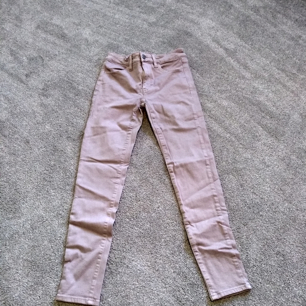 Light pink AE jeggings